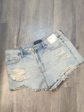 Aeropostale Low Rise Boyfriend Shorts 2.5" NWT